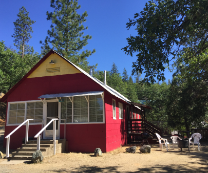 Cabin 2 — 5 Bedroom, 1 Bath · Sleeps 8–10